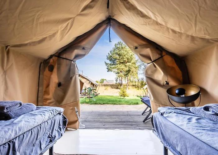 Camp Luxury tent